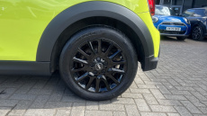 MINI Hatchback 1.5 Cooper Classic Premium 3dr Petrol Hatchback